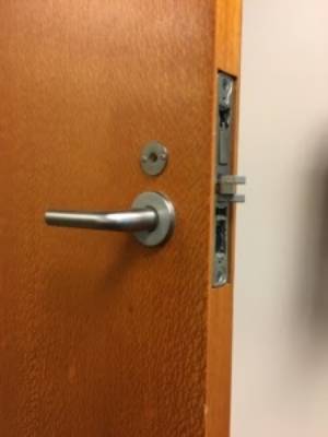 Five Things to Check Before Hiring a Locksmith in DC