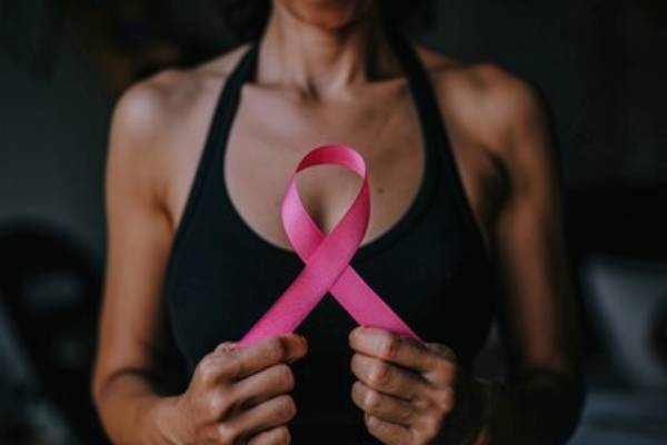 Lumpectomy vs. Mastectomy: A Guide by a Breast Surgeon